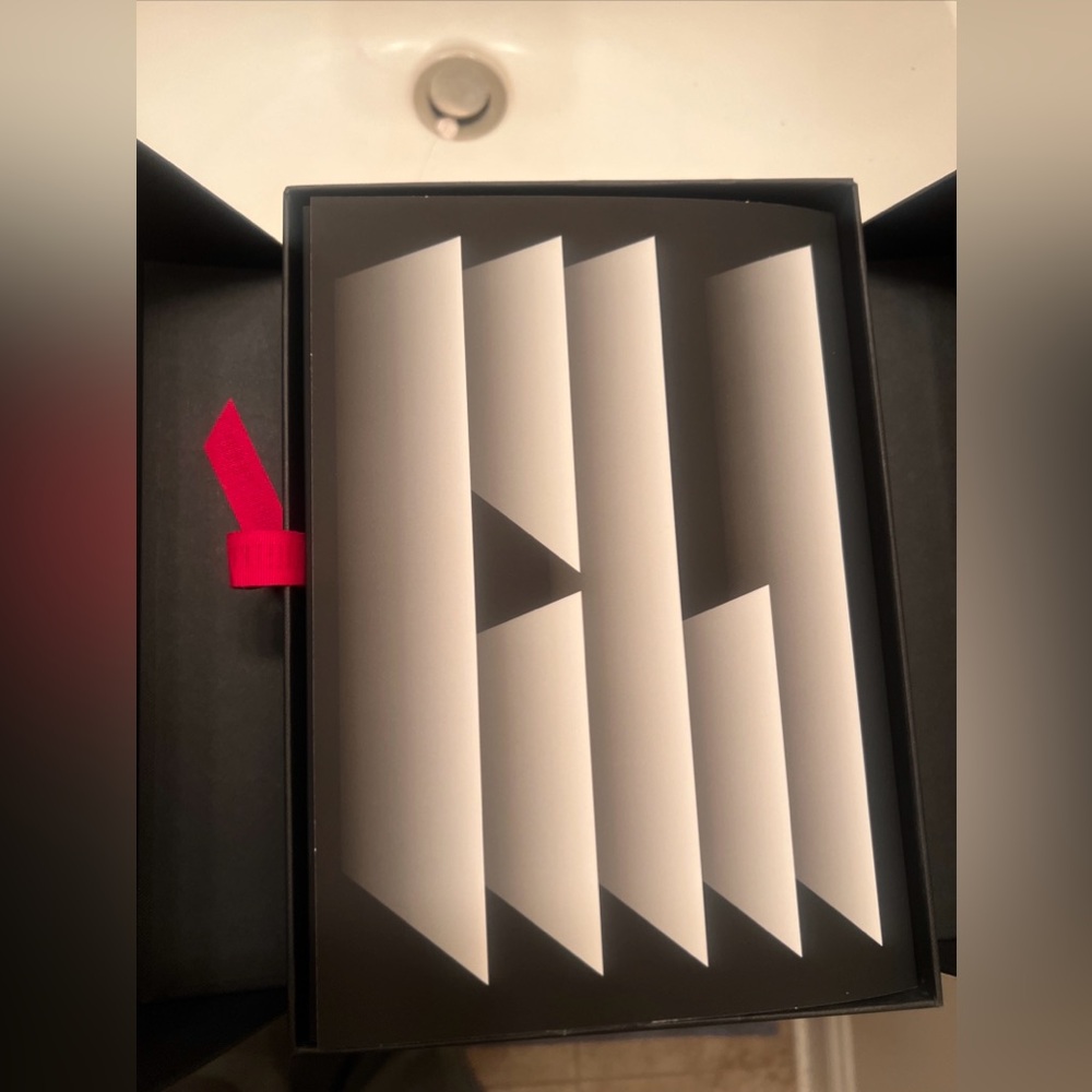 BTS Proof Album - Picture 5 of 6